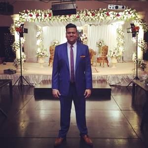 Meet your Posher, Shaikh